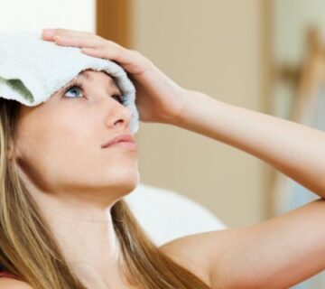 The Cool Down: Understanding the Role of Ice After Microneedling ice-after-microneedling